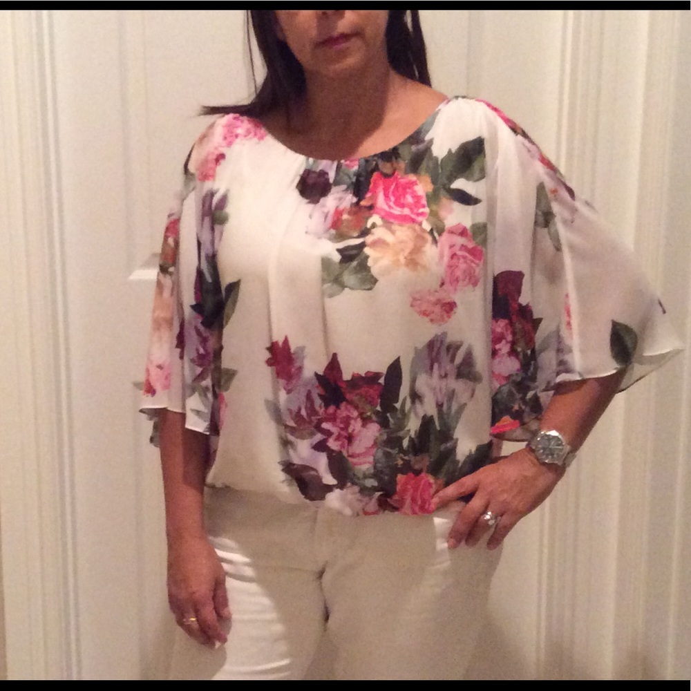 Beautiful flower blouse.